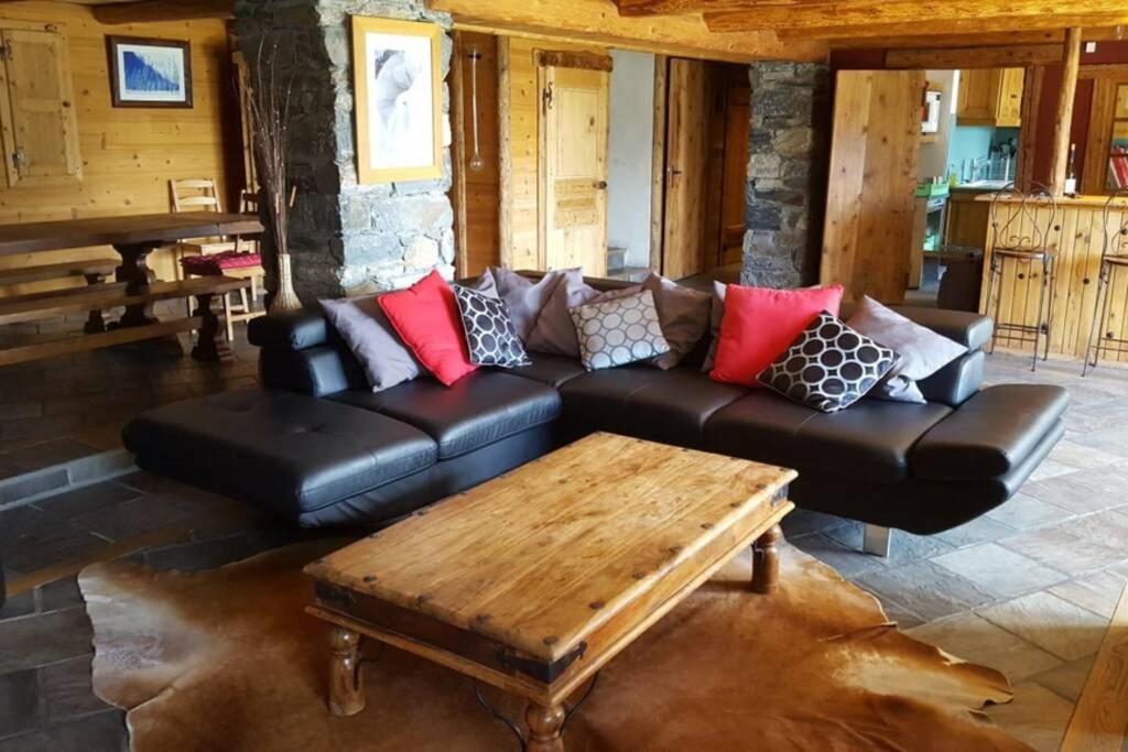 Paisible Chalet Montagne Avec Option Jacuzzi Seez Exterior photo