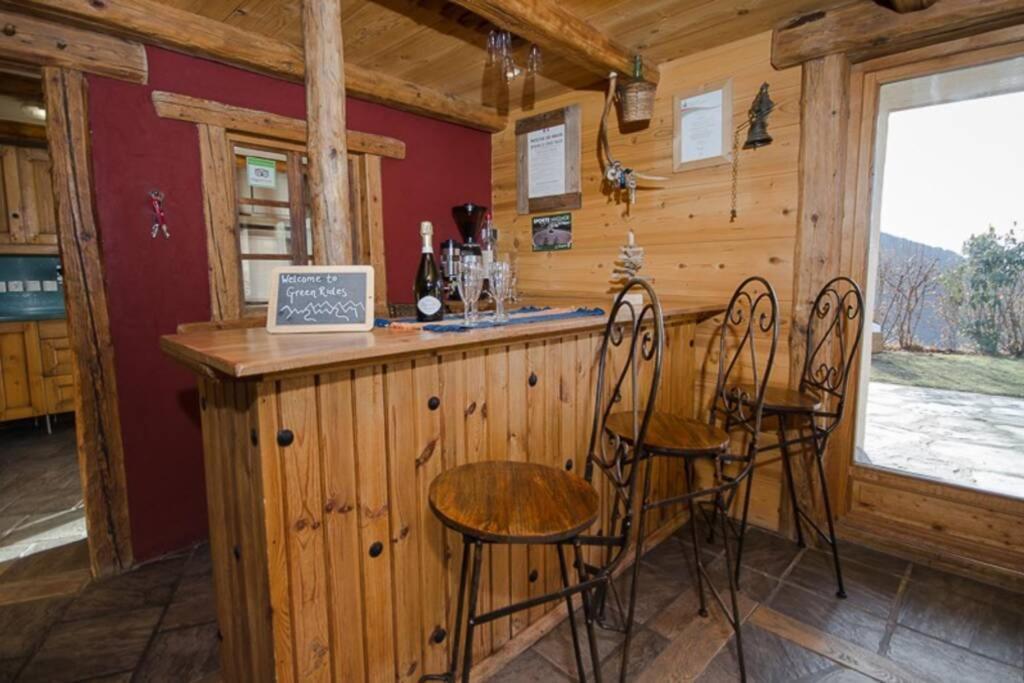 Paisible Chalet Montagne Avec Option Jacuzzi Seez Exterior photo