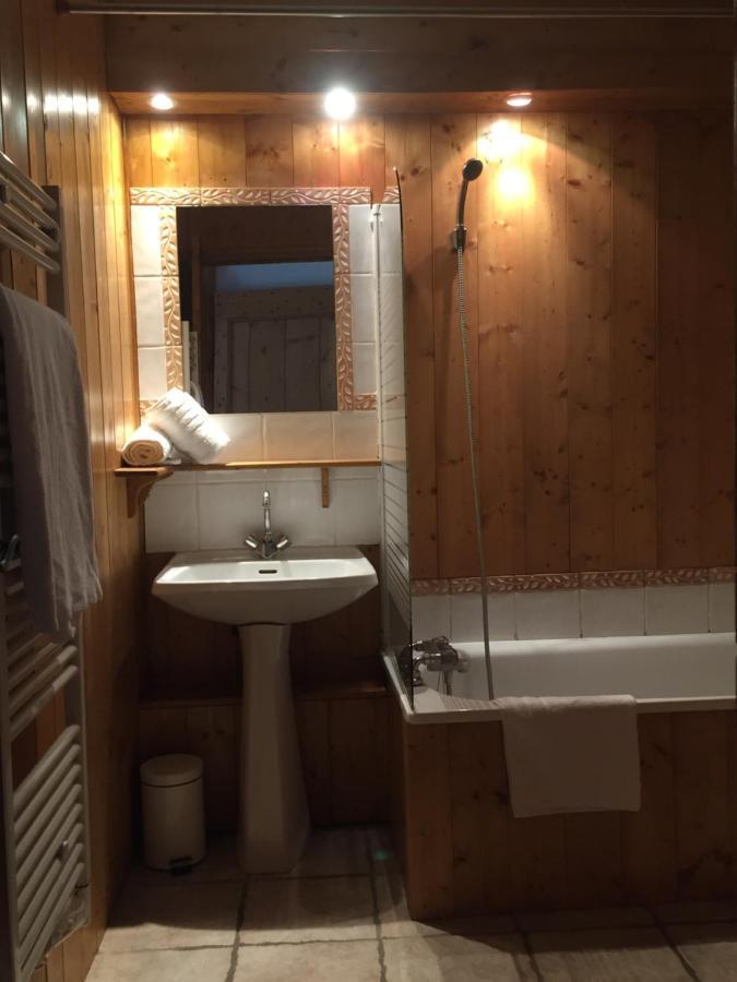 Paisible Chalet Montagne Avec Option Jacuzzi Seez Exterior photo